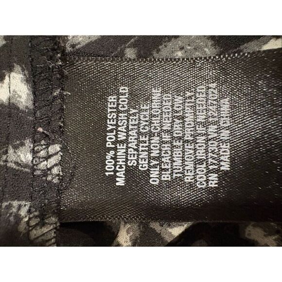 Mossimo Womens Tank Top, Black and White, XL, Geometric Print - Picture 4 of 6